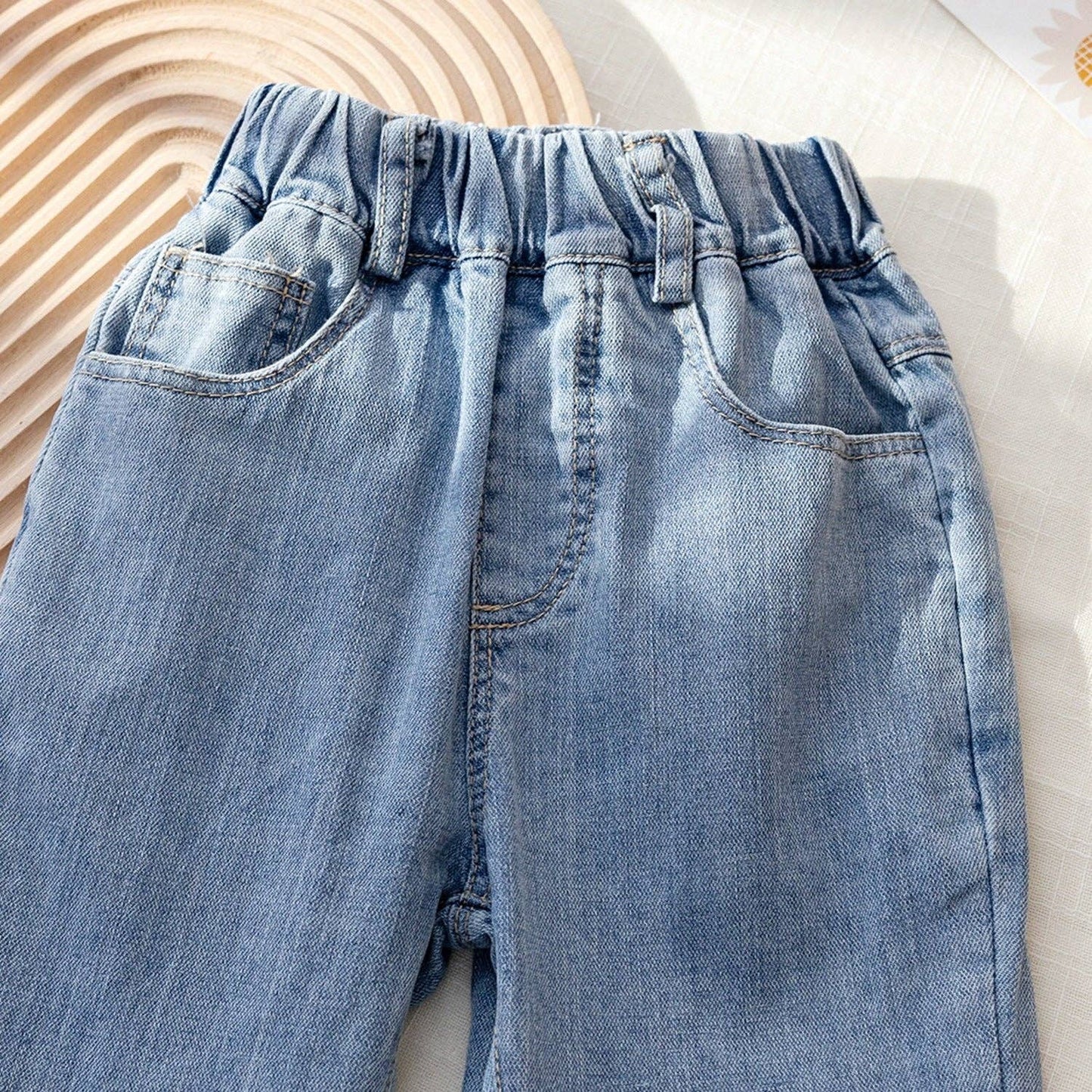 Jeans svasati ricamati con fiori per bambine 9M-6Y