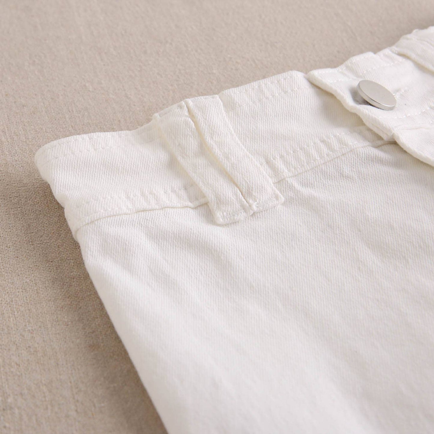 Pantaloni modello jeans bianchi da bambina