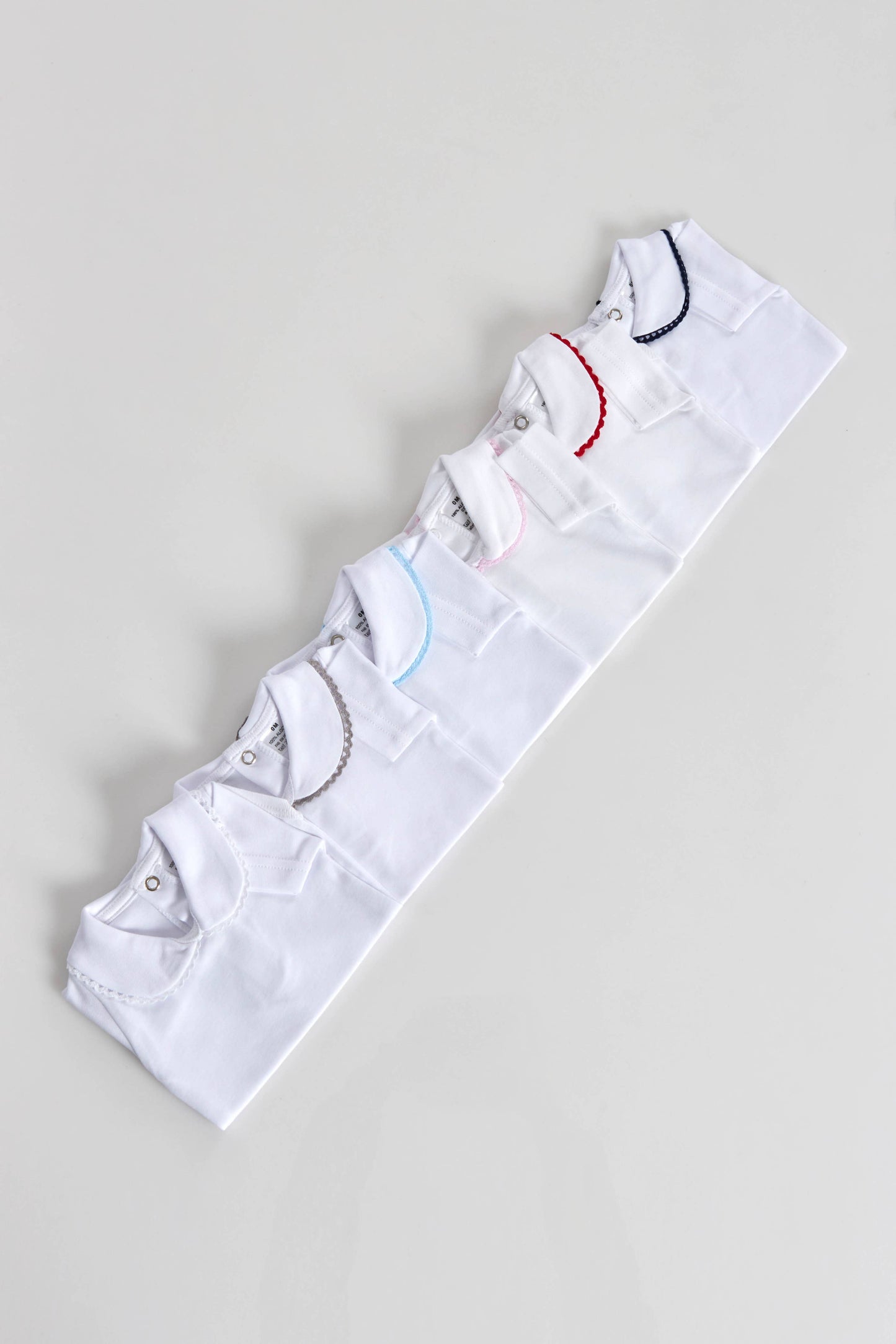 Body in cotone a maniche corte con collo aperto 01