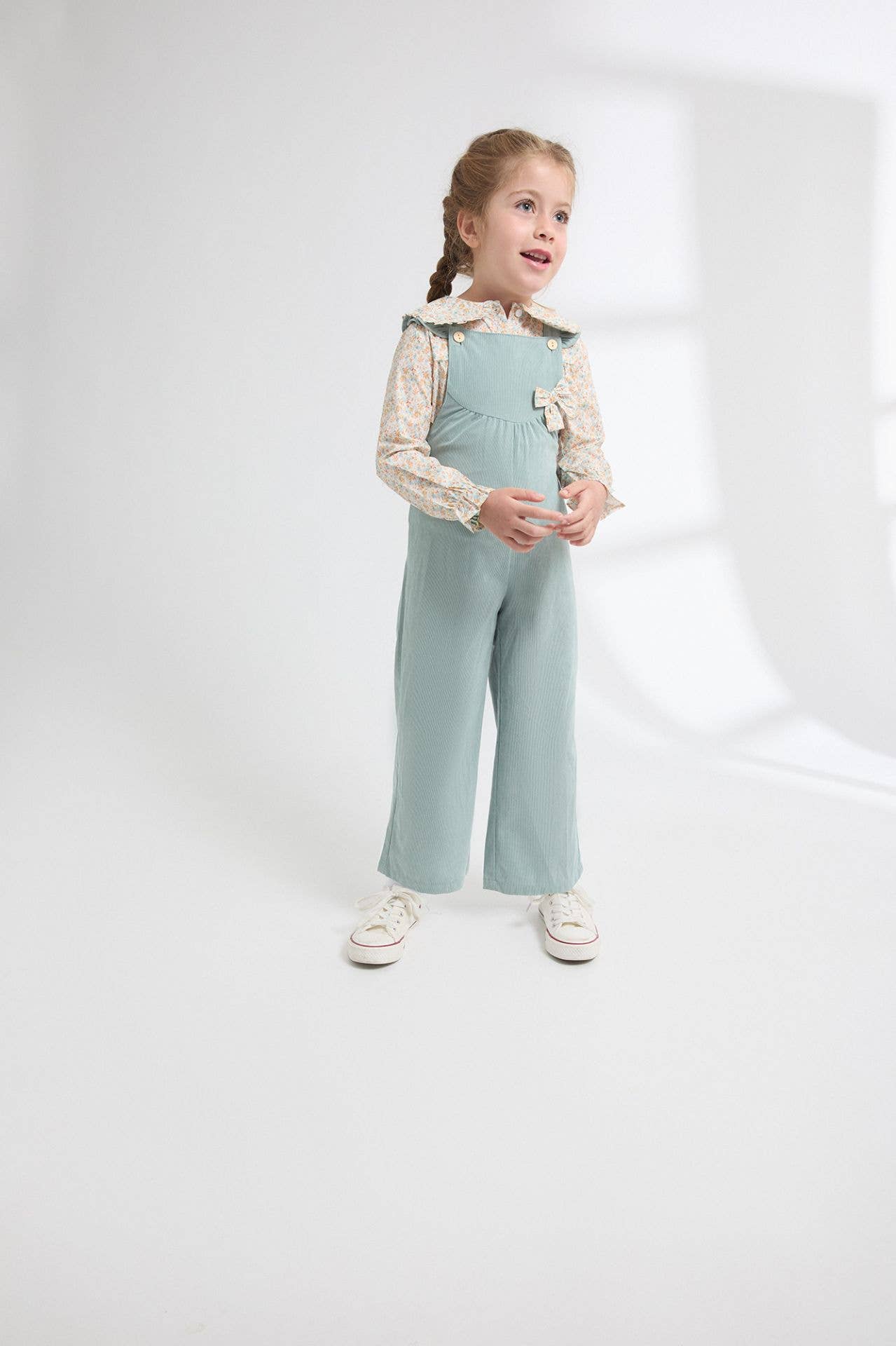 Salopette lunga per bambina in microvelluto JGI95760